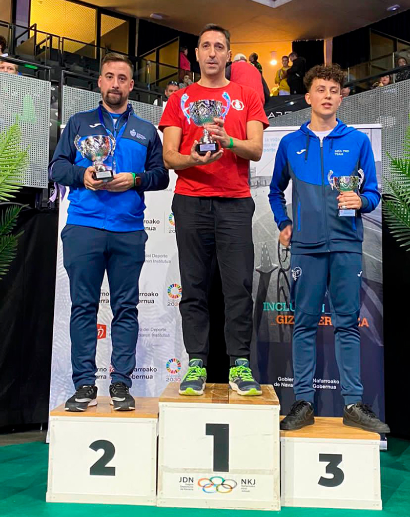 Los clubes navarros se dejaron ver en el Open Ciudad de Pamplona